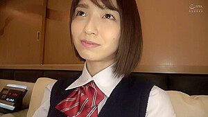 0007417_女子校生 スレンダー 援助交際などが含まれている