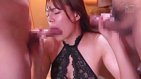 A vibrator is inserted and a vibrator is applied to her, and she is treated like a slave.