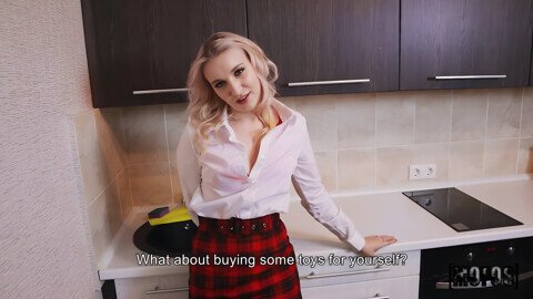 Raunchy Stacy Starando Blowjob Horny Porn Movie